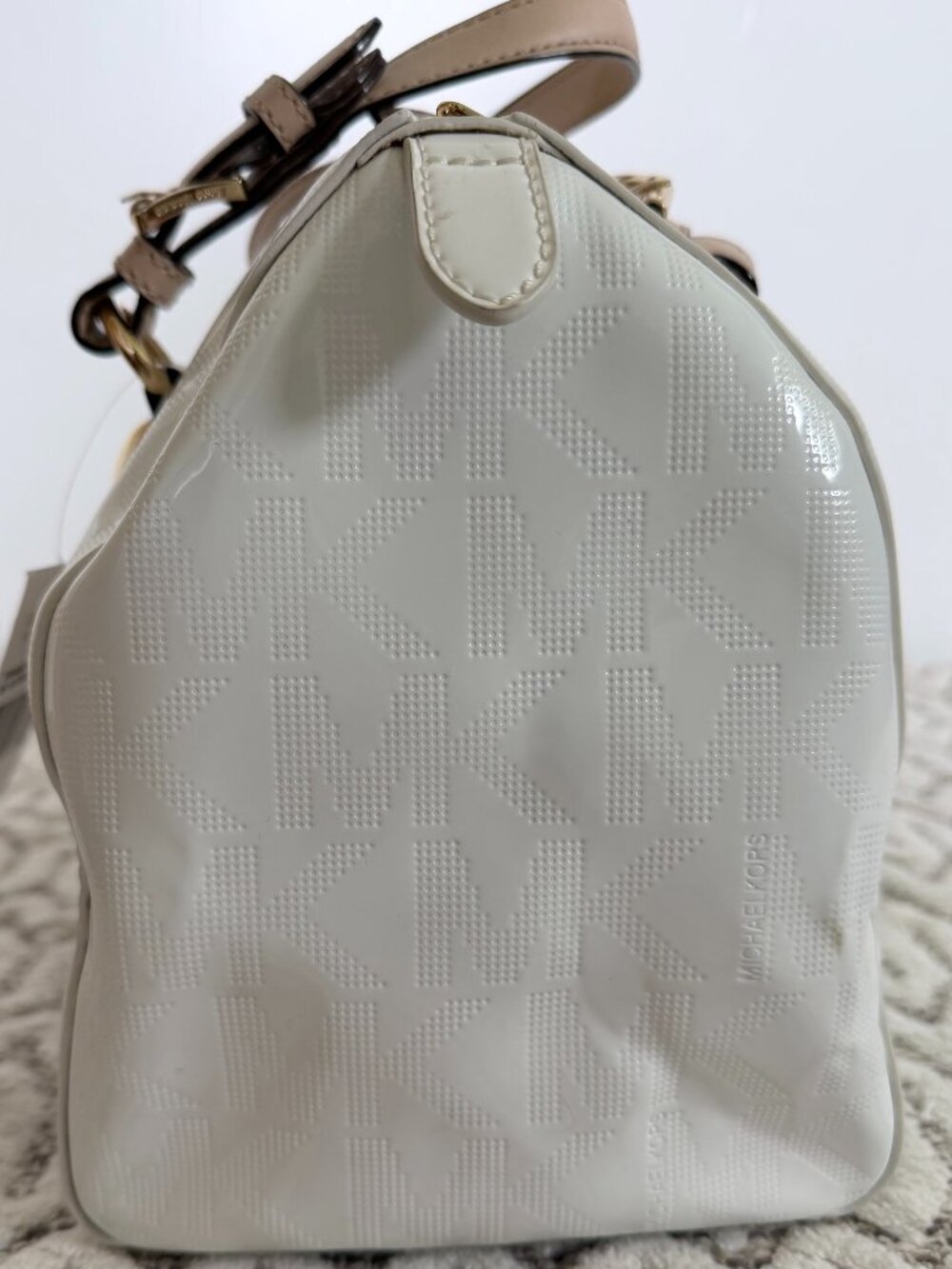 Michael Kors Grayson White & Gold Satchel - Picture 6 of 16